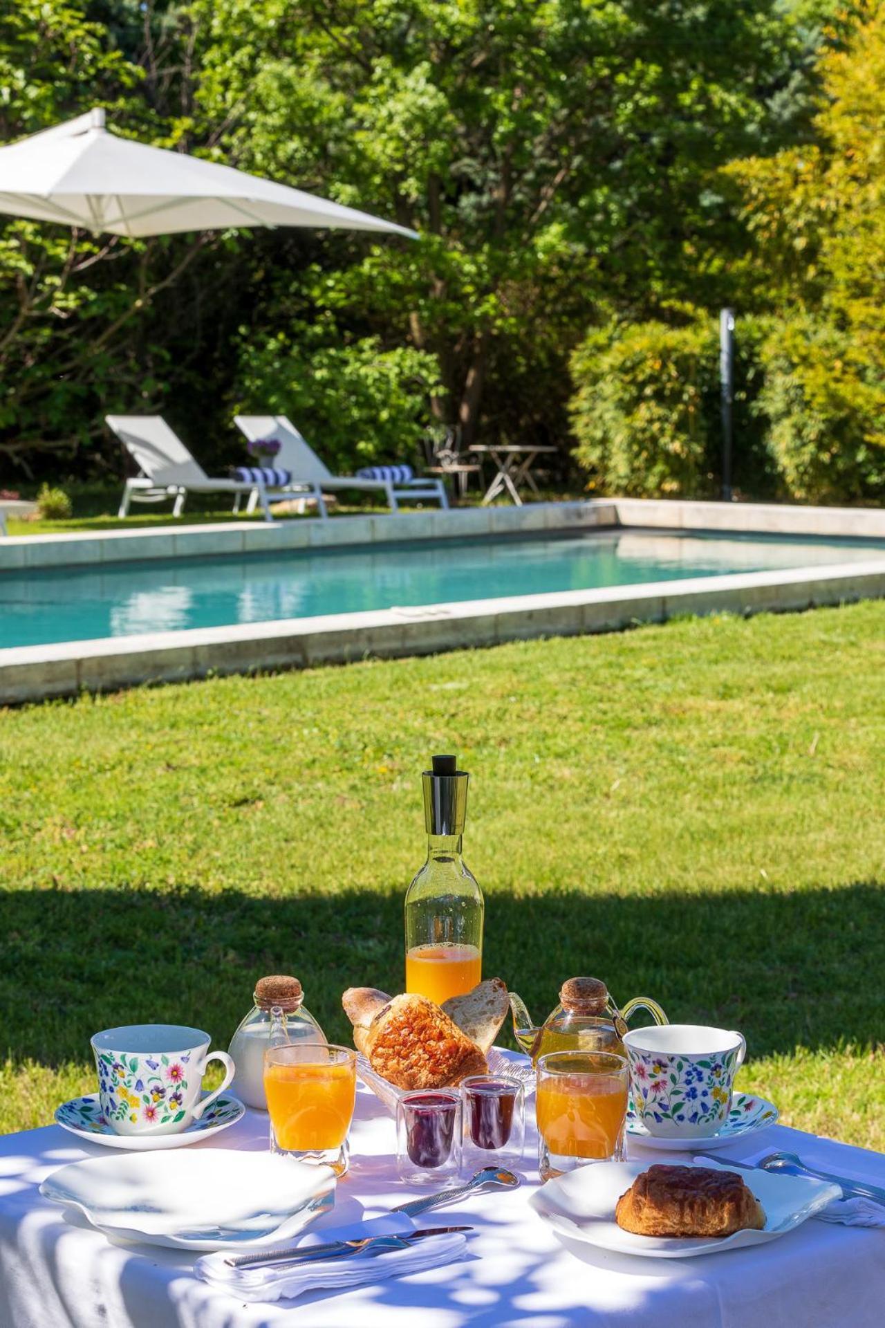 La Bastide De Damien, 5 Clefs Demeure D'Exception Et Table Remarquable Dans Le Guide Teritoria, Jacuzzi Privatif, Cuisine Etoilee Dominique Frerard Otel Aix-en-Provence Dış mekan fotoğraf