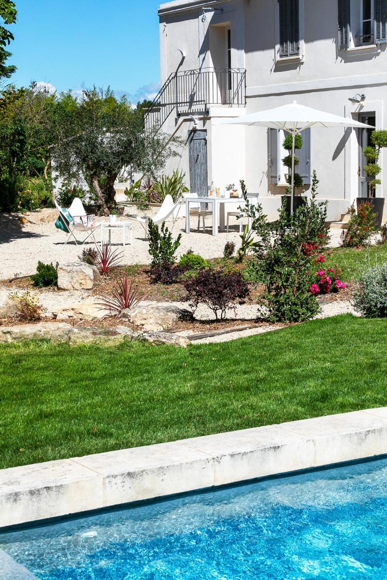 La Bastide De Damien, 5 Clefs Demeure D'Exception Et Table Remarquable Dans Le Guide Teritoria, Jacuzzi Privatif, Cuisine Etoilee Dominique Frerard Otel Aix-en-Provence Dış mekan fotoğraf