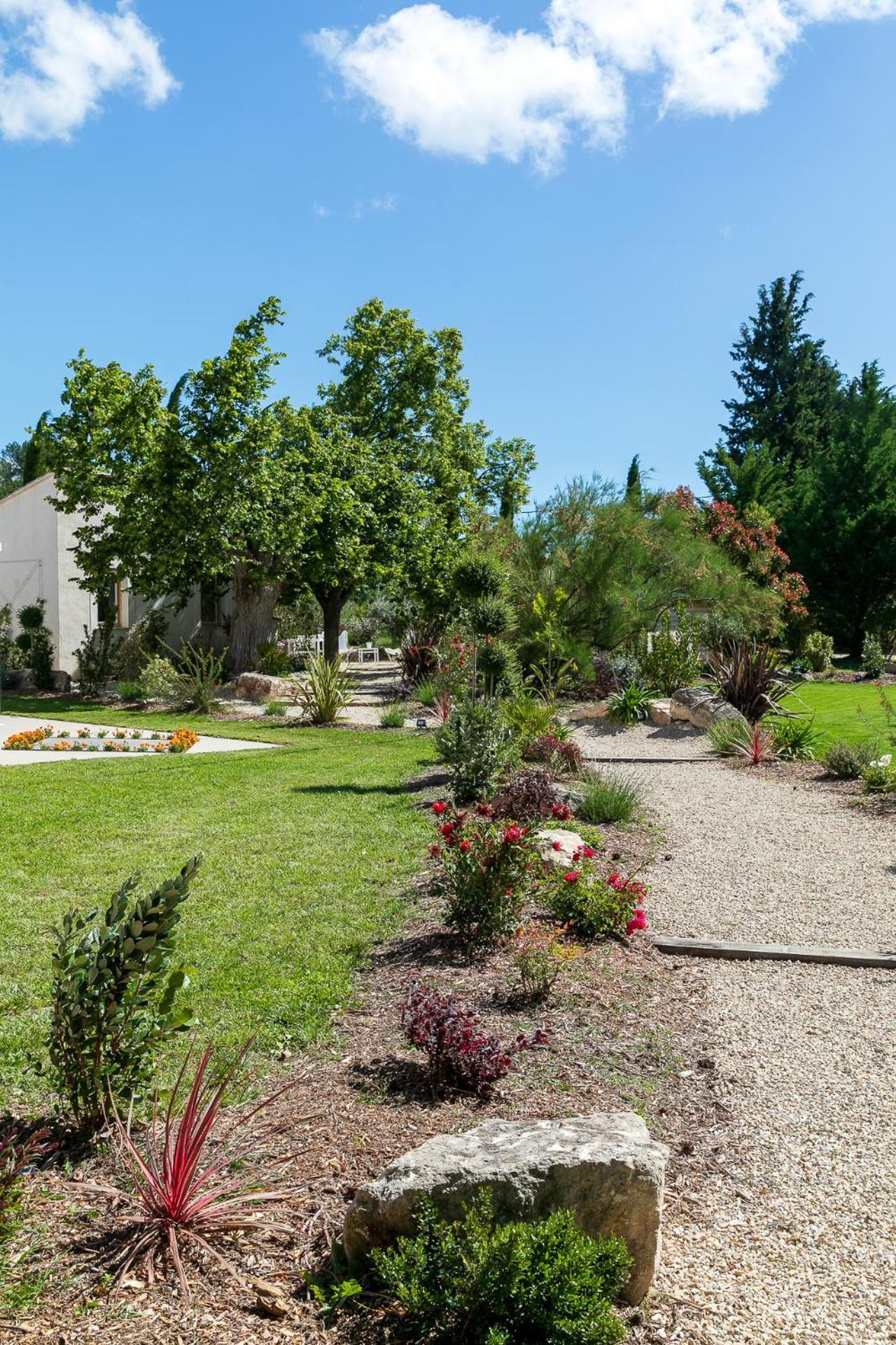 La Bastide De Damien, 5 Clefs Demeure D'Exception Et Table Remarquable Dans Le Guide Teritoria, Jacuzzi Privatif, Cuisine Etoilee Dominique Frerard Otel Aix-en-Provence Dış mekan fotoğraf
