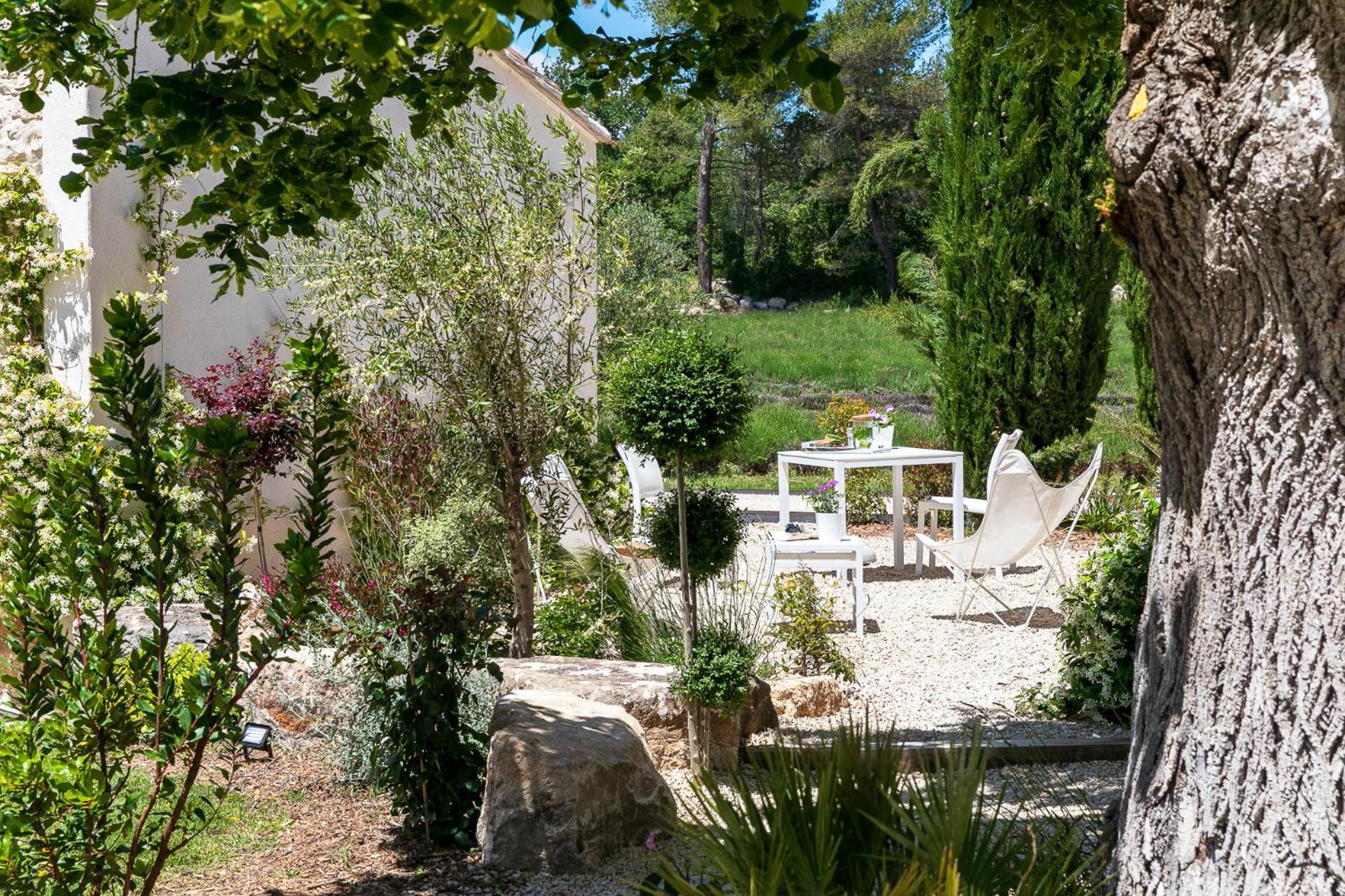 La Bastide De Damien, 5 Clefs Demeure D'Exception Et Table Remarquable Dans Le Guide Teritoria, Jacuzzi Privatif, Cuisine Etoilee Dominique Frerard Otel Aix-en-Provence Dış mekan fotoğraf
